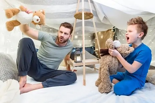 Building a fort indoor activity